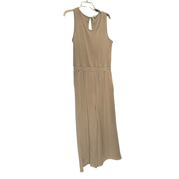 Cable and Gauge Elegant Gray Sleeveless Jumpsuit - Picture 8 of 8